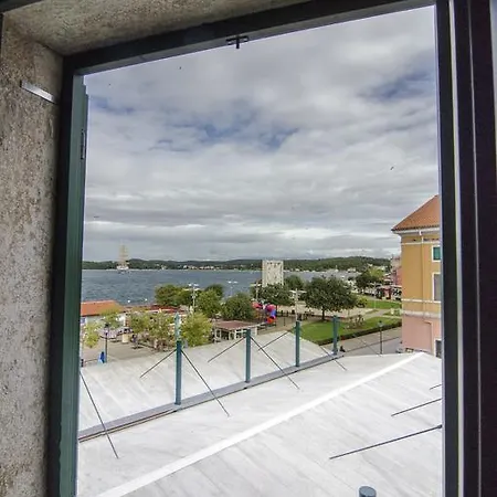 Sea View Apartment